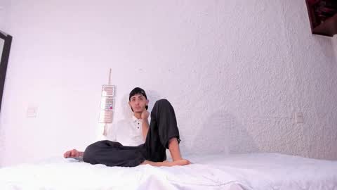 Snapshot of j_martony chatting on 11-15-25, 12:13 j_martony online show from 11-15-25, 12:13