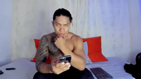 i am juan musiry independent model  online show from 03-08-25, 08:11