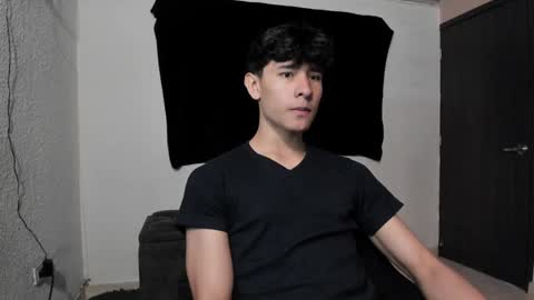 Snapshot of j_u_p_i_t_e_r chatting on 12-03-24, 11:11 Noah online show from 12-03-24, 11:11