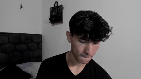 Snapshot of j_u_p_i_t_e_r chatting on 01-10-25, 12:15 Noah online show from 01-10-25, 12:15