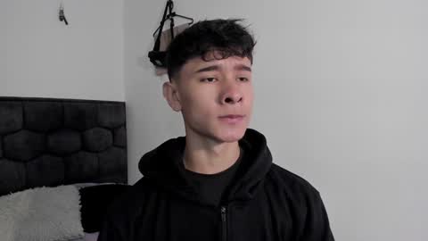 Snapshot of j_u_p_i_t_e_r chatting on 01-14-25, 12:24 Noah online show from 01-14-25, 12:24