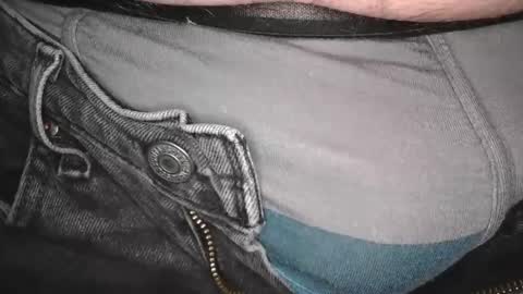 Snapshot of ja2923 chatting on 10-28-25, 12:52 ja2923 online show from 10-28-25, 12:52