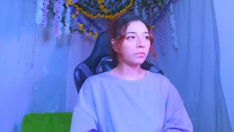 jade 18  online show from 12-10-24, 01:22