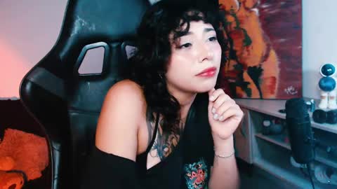 jade 18  online show from 06-05-26, 06:52