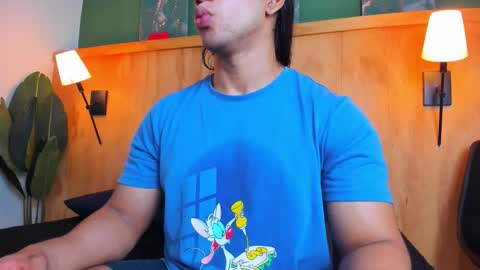 Snapshot of jabob_coper chatting on 10-25-25, 03:36 David online show from 10-25-25, 03:36