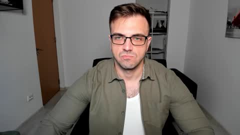 Snapshot of jace_thorne chatting on 09-09-25, 04:17 Jace online show from 09-09-25, 04:17