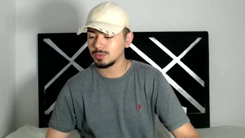 Snapshot of jack03xx_ chatting on 11-16-25, 09:42 Jack online show from 11-16-25, 09:42