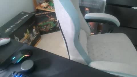 Snapshot of jack2616307098 chatting on 05-23-26, 10:52 Jack881 online show from 05-23-26, 10:52