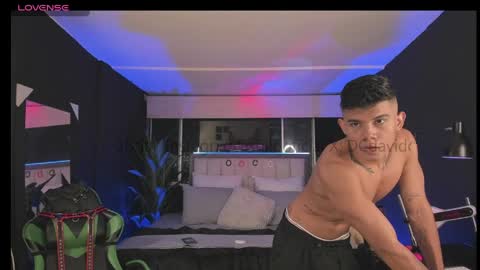 Snapshot of jack_castell chatting on 04-30-26, 12:06 JACK CASTELL online show from 04-30-26, 12:06