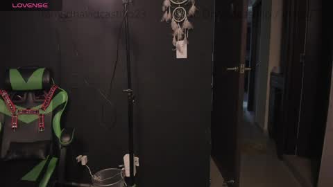 Snapshot of jack_castell chatting on 05-11-26, 11:02 JACK CASTELL online show from 05-11-26, 11:02