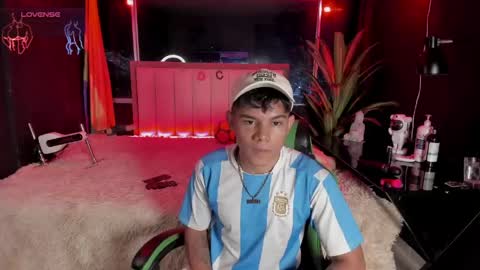 Snapshot of jack_castell chatting on 05-23-26, 11:53 JACK CASTELL online show from 05-23-26, 11:53