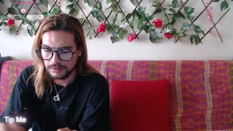 Jack and Emily online show from 02-18-26, 08:16