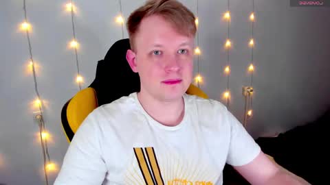 Anton online show from 06-04-26, 10:16