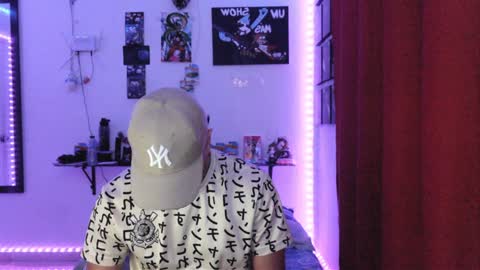 Snapshot of jack_walker190 chatting on 12-20-24, 07:44 J online show from 12-20-24, 07:44