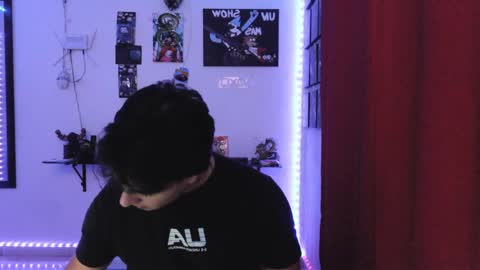 Snapshot of jack_walker190 chatting on 01-21-25, 04:32 J online show from 01-21-25, 04:32