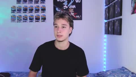 Snapshot of jack_walker190 chatting on 10-28-25, 07:23 J online show from 10-28-25, 07:23