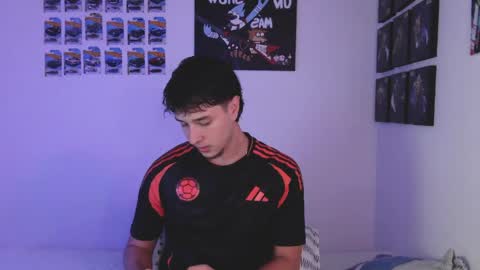 Snapshot of jack_walker190 chatting on 04-22-26, 04:26 J online show from 04-22-26, 04:26