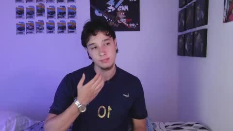 Snapshot of jack_walker190 chatting on 05-13-26, 04:54 J online show from 05-13-26, 04:54