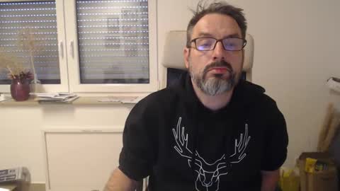 Snapshot of jackbauer9999 chatting on 12-10-24, 01:33 jackbauer9999 online show from 12-10-24, 01:33