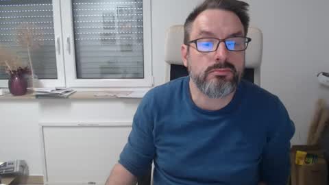 Snapshot of jackbauer9999 chatting on 12-11-24, 12:34 jackbauer9999 online show from 12-11-24, 12:34