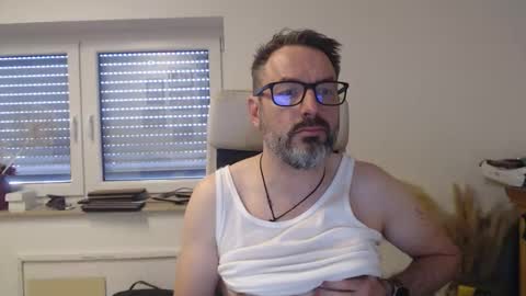 Snapshot of jackbauer9999 chatting on 01-17-26, 01:38 jackbauer9999 online show from 01-17-26, 01:38