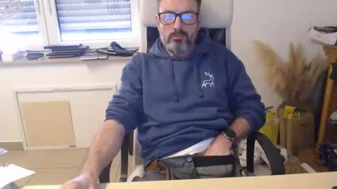 Snapshot of jackbauer9999 chatting on 03-19-26, 01:59 jackbauer9999 online show from 03-19-26, 01:59