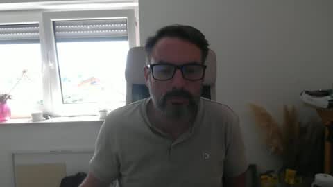 Snapshot of jackbauer9999 chatting on 06-26-26, 11:25 jackbauer9999 online show from 06-26-26, 11:25