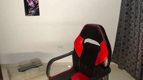 Snapshot of jackboy_22 chatting on 06-19-26, 03:22 Jack online show from 06-19-26, 03:22