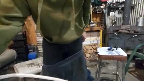 Dess online show from 12-04-25, 04:33