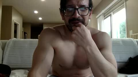 Snapshot of jackcharloe chatting on 11-21-25, 09:46 jackcharloe online show from 11-21-25, 09:46