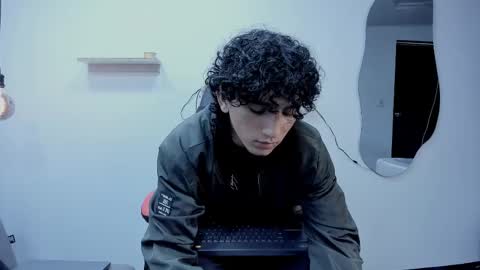 Snapshot of jackestaylor chatting on 09-14-25, 04:44 Jackes Taylor online show from 09-14-25, 04:44