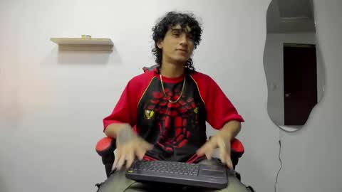 Snapshot of jackestaylor chatting on 10-10-25, 04:33 Jackes Taylor online show from 10-10-25, 04:33