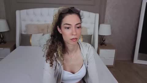 Jackie online show from 03-24-26, 02:11