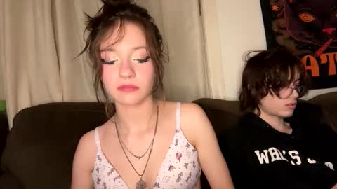 sophi scott online show from 05-30-26, 07:49