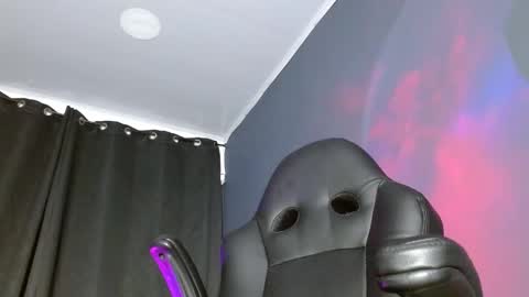 Jack online show from 01-10-25, 04:12