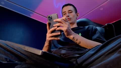 Jack online show from 09-14-25, 02:44