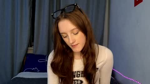 Lisa online show from 04-12-26, 04:01