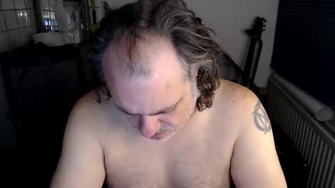 Jack independent model  online show from 02-08-26, 12:25