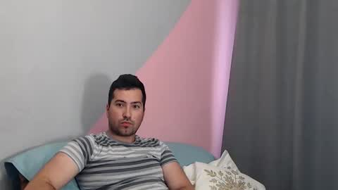 jackson222222222 online show from 06-07-26, 12:09