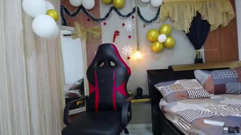 Snapshot of jackson_cr7 chatting on 11-19-25, 06:41 JAKSON online show from 11-19-25, 06:41