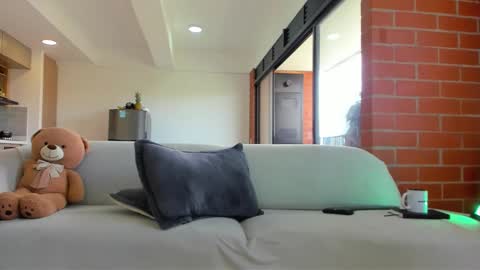 Snapshot of jackson_wayne__ chatting on 01-09-26, 02:42 Jackson Wayne online show from 01-09-26, 02:42