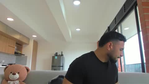 Snapshot of jackson_wayne__ chatting on 01-11-26, 02:11 Jackson Wayne online show from 01-11-26, 02:11