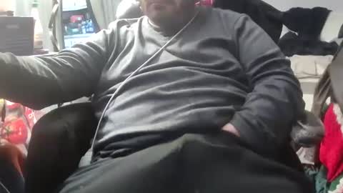 jacksonp41 online show from 12-24-24, 08:16