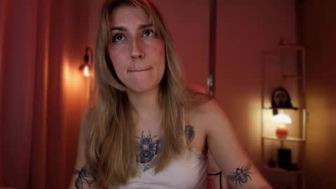 Snapshot of jacky_croft chatting on 03-13-26, 01:12 Linda Sofia help me get to 100 thumbs up online show from 03-13-26, 01:12