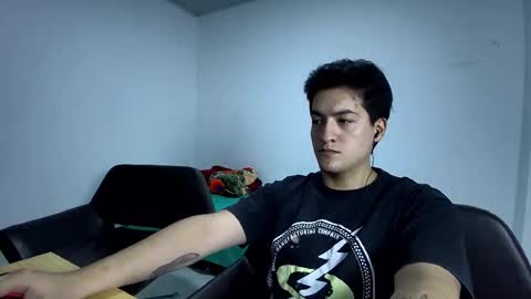 Snapshot of jackyrosee2323 chatting on 11-19-25, 08:31 jackyrosee2323 online show from 11-19-25, 08:31