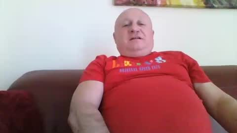 Snapshot of jacob_bron chatting on 04-19-26, 04:17 jacob_bron online show from 04-19-26, 04:17