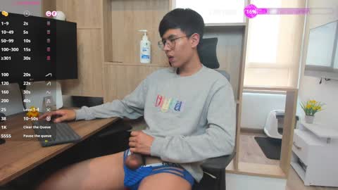 Snapshot of jacob_evans03 chatting on 01-11-25, 08:10 Jacob Evans online show from 01-11-25, 08:10