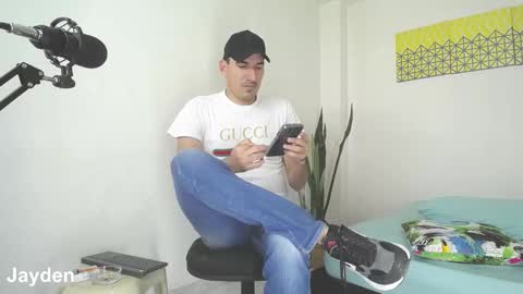 Jacob And Jayden online show from 01-13-25, 07:21