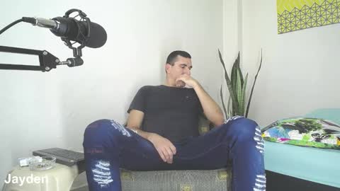 Jacob And Jayden online show from 01-17-25, 07:05