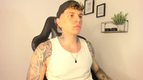 jacobb116 online show from 02-20-25, 02:51